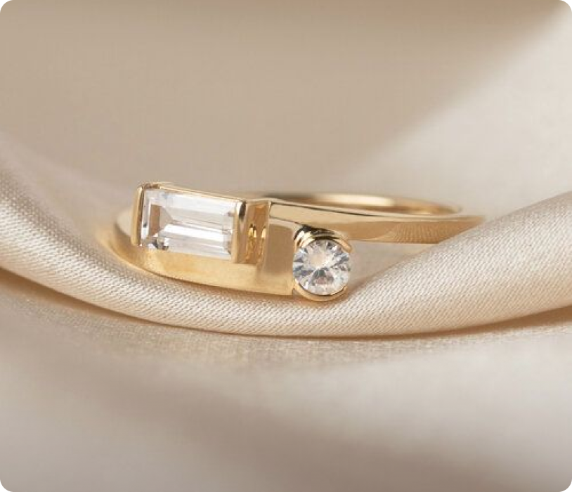perfect gift for him with our exquisite moissanite jewelry