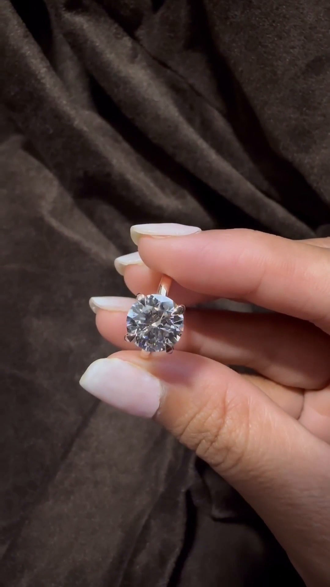 Alara Round Solitaire Moissanite Engagement Ring