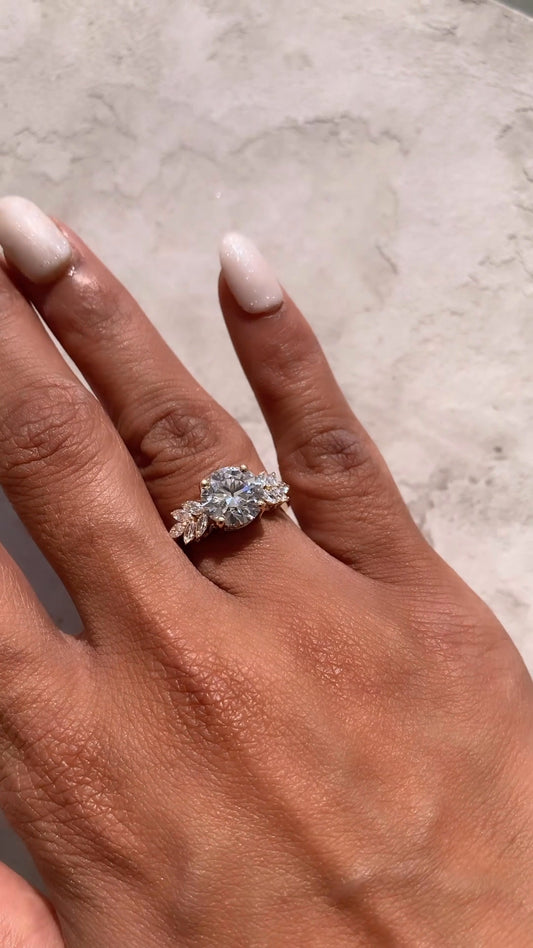 Clarity Round Three Stone Moissanite Engagement Ring