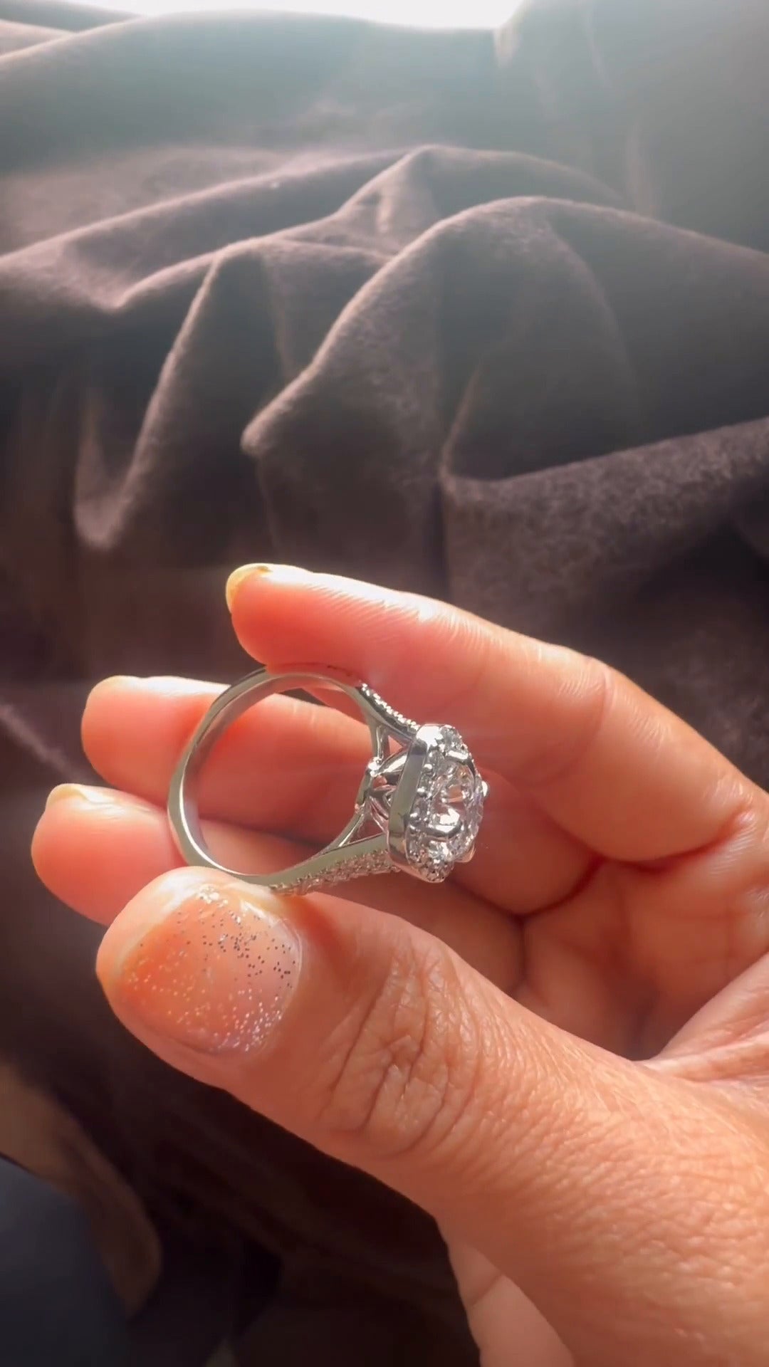 Dove Round Halo Moissanite Engagement Ring