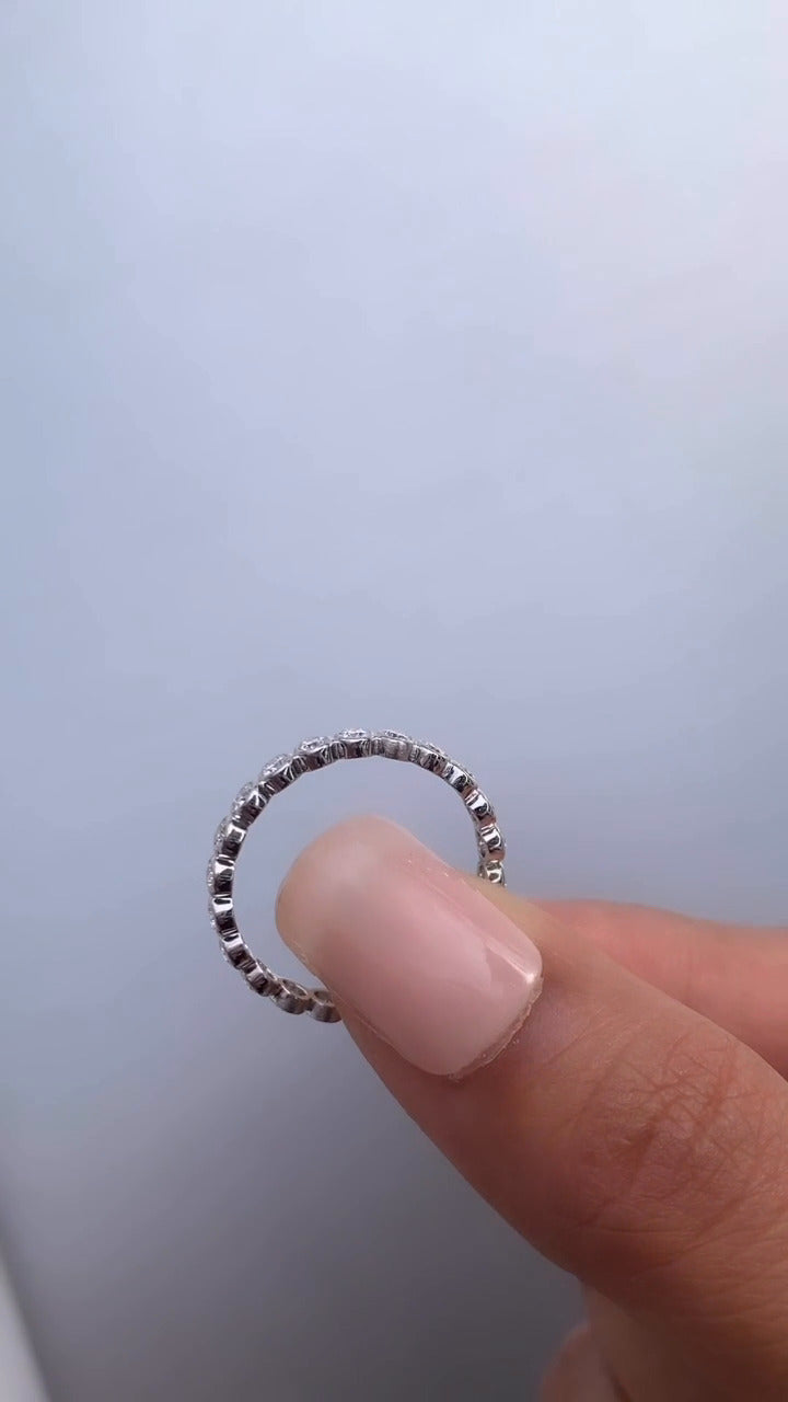 Echo Moissanite Eternity Band
