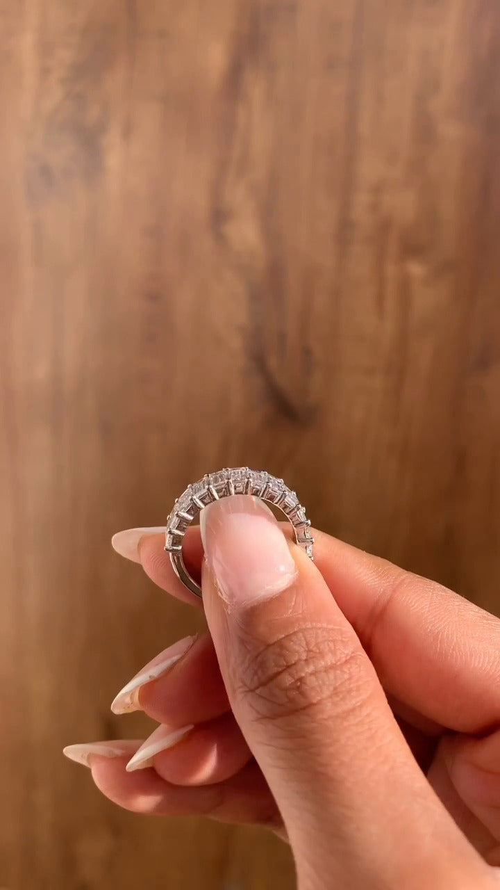 Elara Moissanite Anniversary Wedding Ring