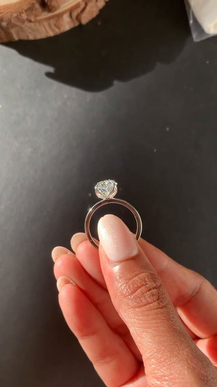 Samira Oval Solitaire Moissanite Engagement Ring