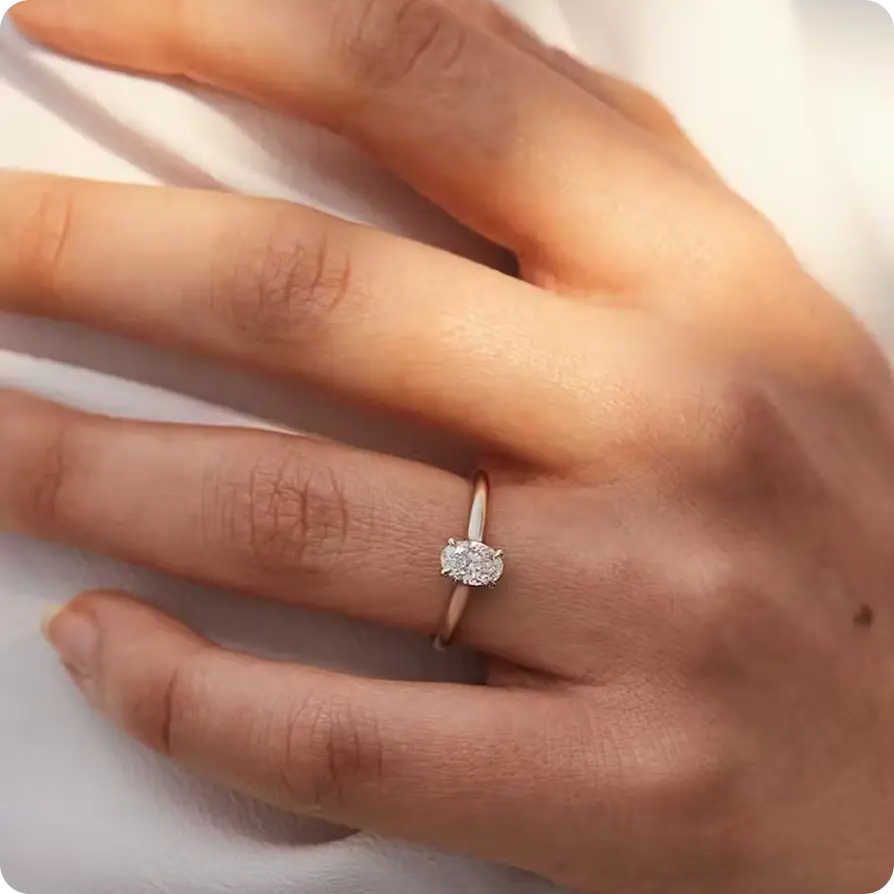 Moissanie Engagement Rings