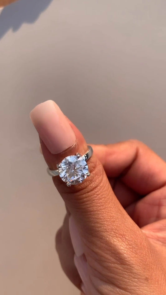 Idra Round Hidden Halo Moissanite Engagement Ring