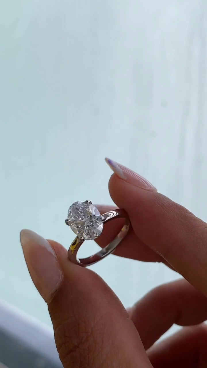 Katherine Oval Solitaire Moissanite Engagement Ring