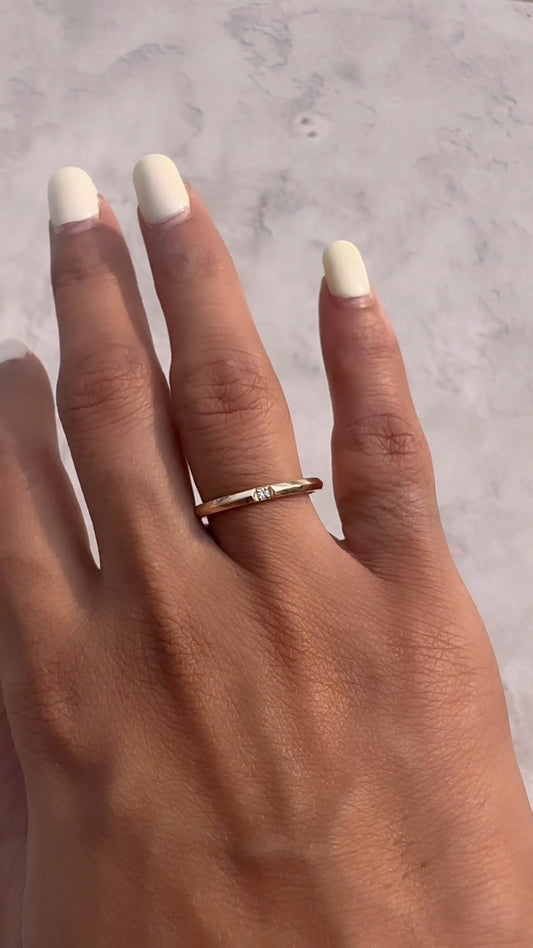 Lira Moissanite Wedding Ring