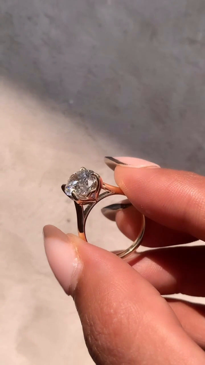 Lyla Oval Solitaire Moissanite Engagement Ring