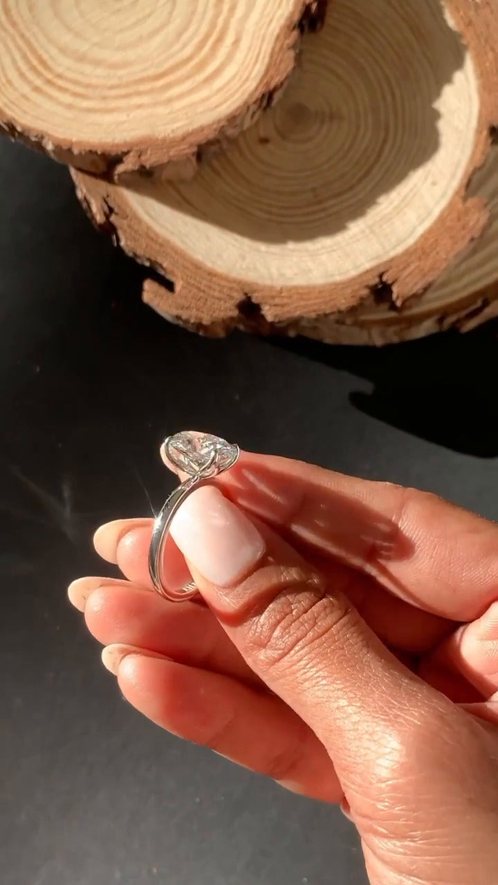 Samira Oval Solitaire Moissanite Engagement Ring
