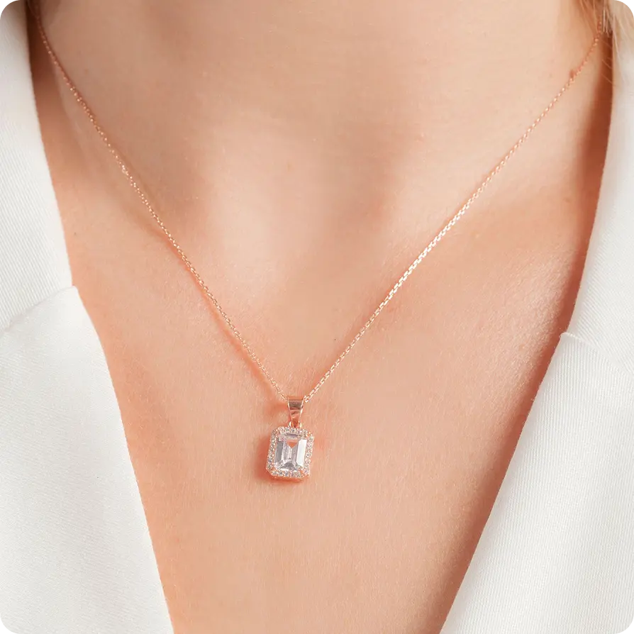 Moissanite Pendants Perfect Gift for your Wife 