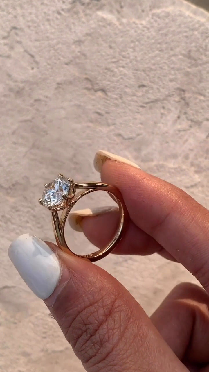Nari Round Solitaire Moissanite Engagement Ring