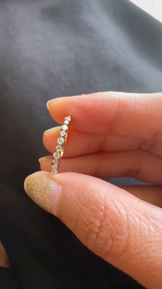 Skye Moissanite Stackable Ring