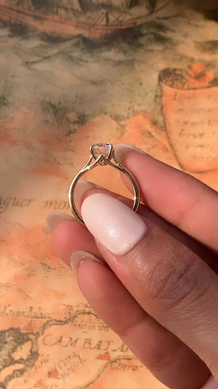 Lavinia Round Solitaire Moissanite Engagement Ring