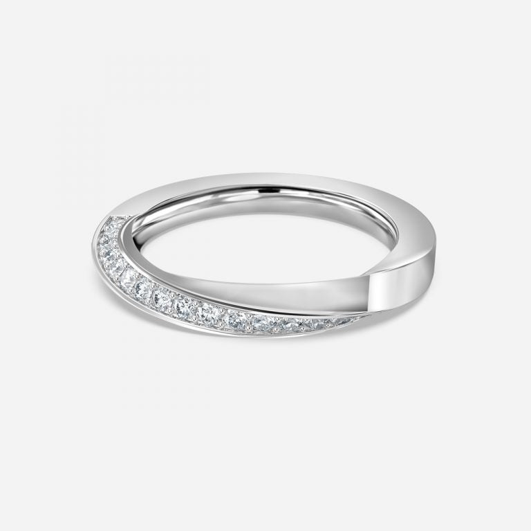 Twisted Moissanite Stackable Ring