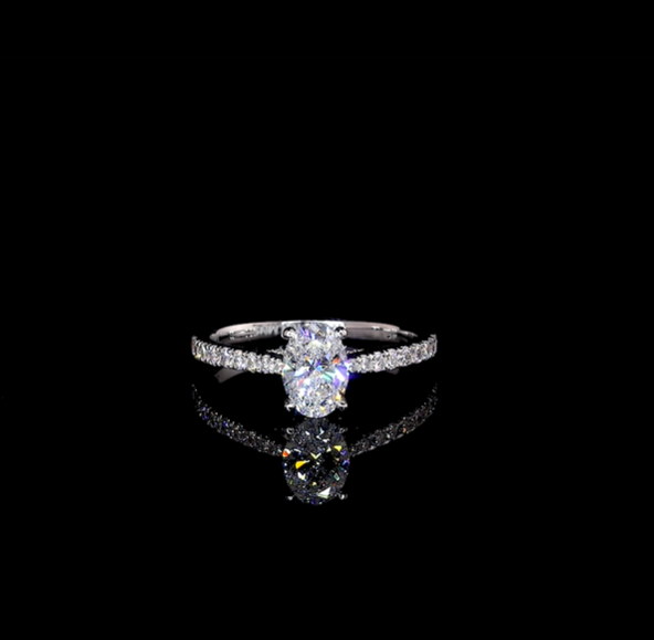 Oval Engagement Ring