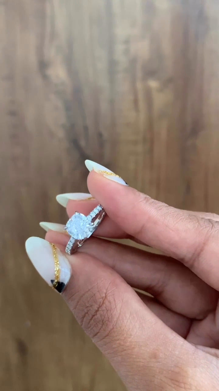 Zeni Cushion Dainty Moissanite Engagement Ring