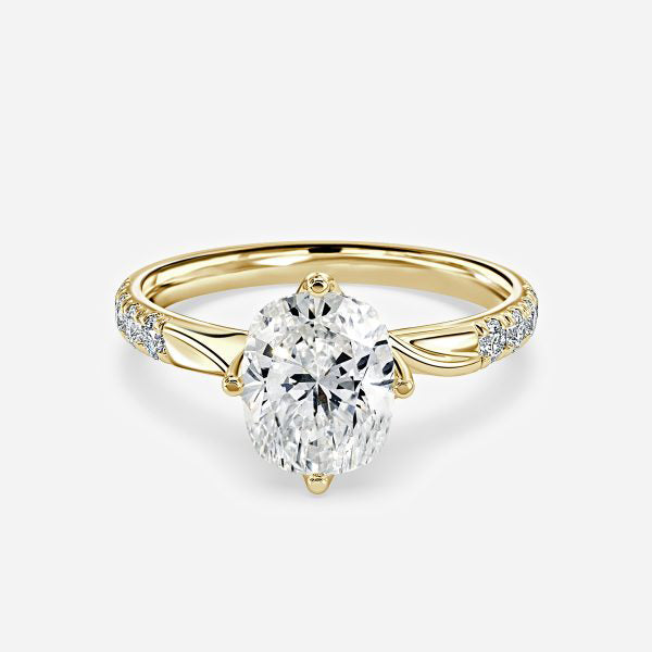 Netto Oval Diamond Band Moissanite Engagement Ring