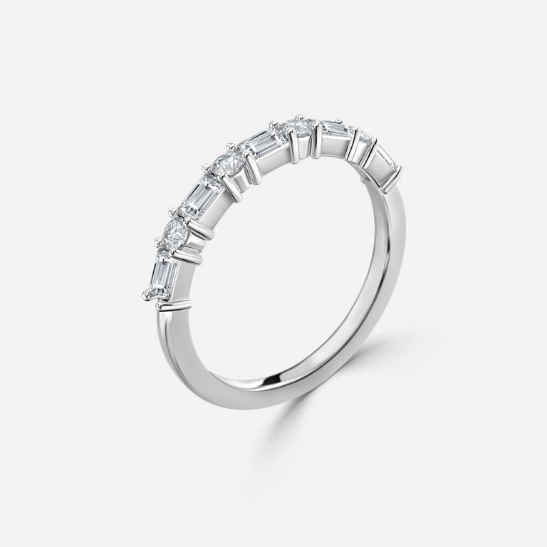 lesper Moissanite Stackable Ring