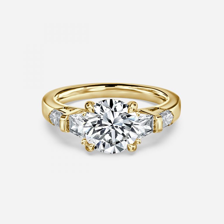 Maida Round Three Stone Moissanite Engagement Ring