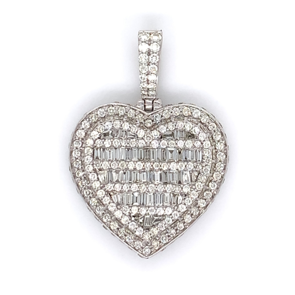 2.75 CT Moissanite Iced Out Heart Pendant
