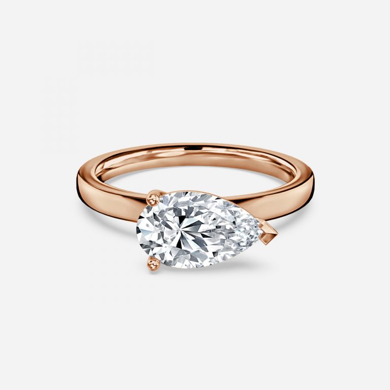 Vittoria Pear Solitaire Moissanite Engagement Ring