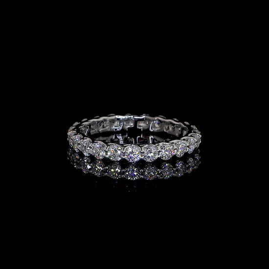 Round Moissanite Wedding Ring