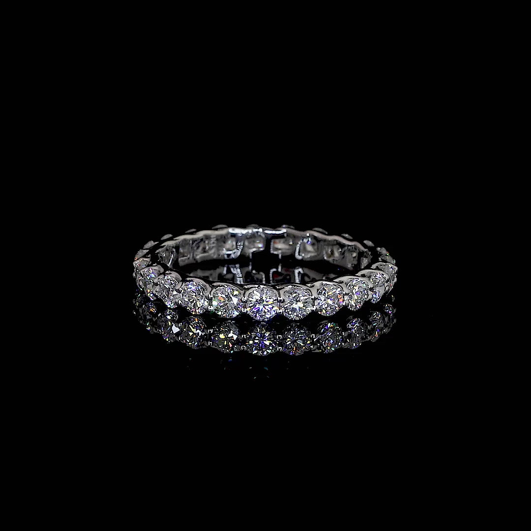 Round Moissanite Wedding Ring