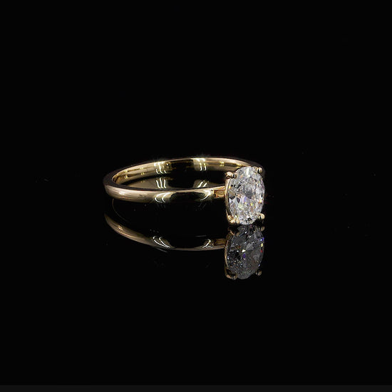 Alara Oval Moissanite Engagement Ring