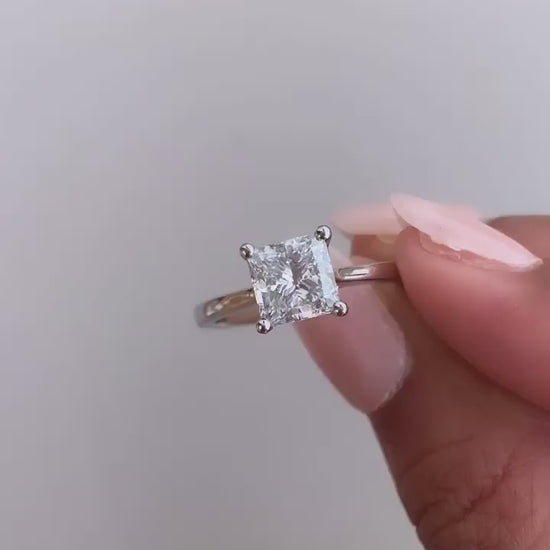 Yuna Solitaire Engagement Ring