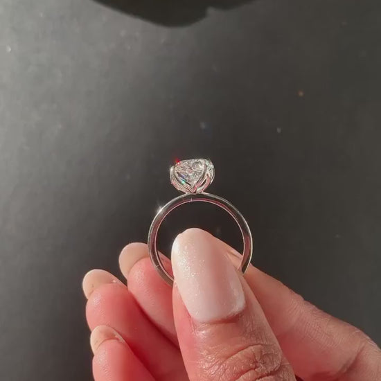 Oval Solitaire Engagement Ring