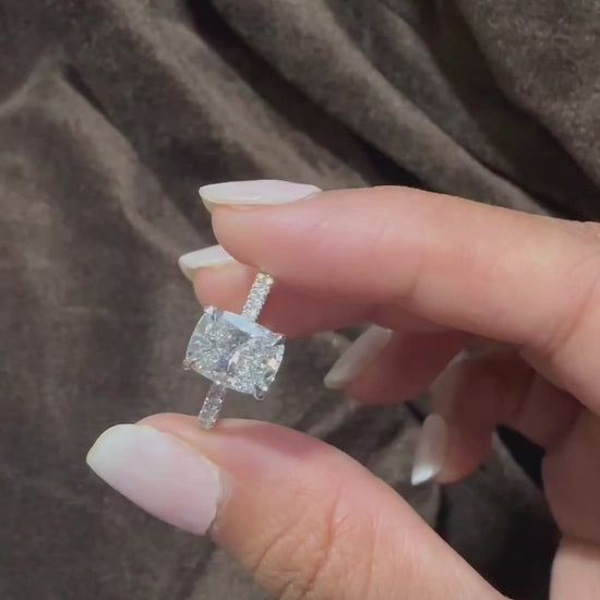 Aveline Ring 