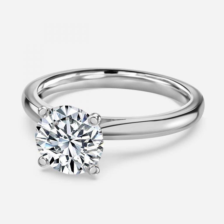 Yuna Round Solitaire Moissanite Engagement Ring